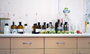 Laborator Mediu 4